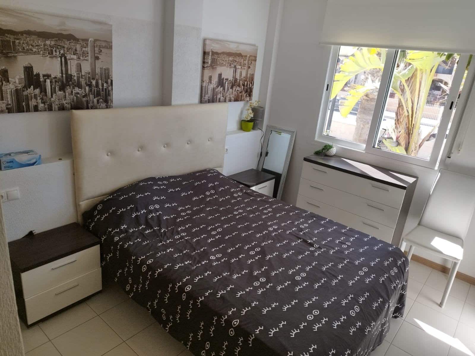 Bungalow de 2 habitaciones en Aguas Nuevas en venta con piscina - 199.500 € (Ref: 9691446)