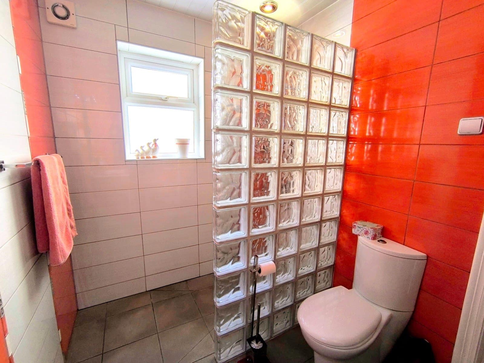 3 slaapkamer Halfvrijstaande villa te koop in Algorfa met zwembad garage - € 185.000 (Ref: 9714392)