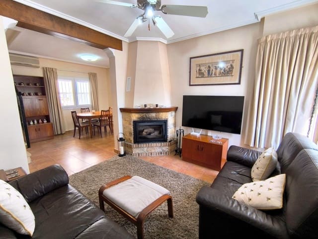 3 slaapkamer Halfvrijstaande villa te koop in Algorfa met zwembad garage - € 185.000 (Ref: 9714392)