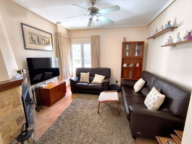 3 slaapkamer Halfvrijstaande villa te koop in Algorfa met zwembad garage - € 185.000 (Ref: 9714392)