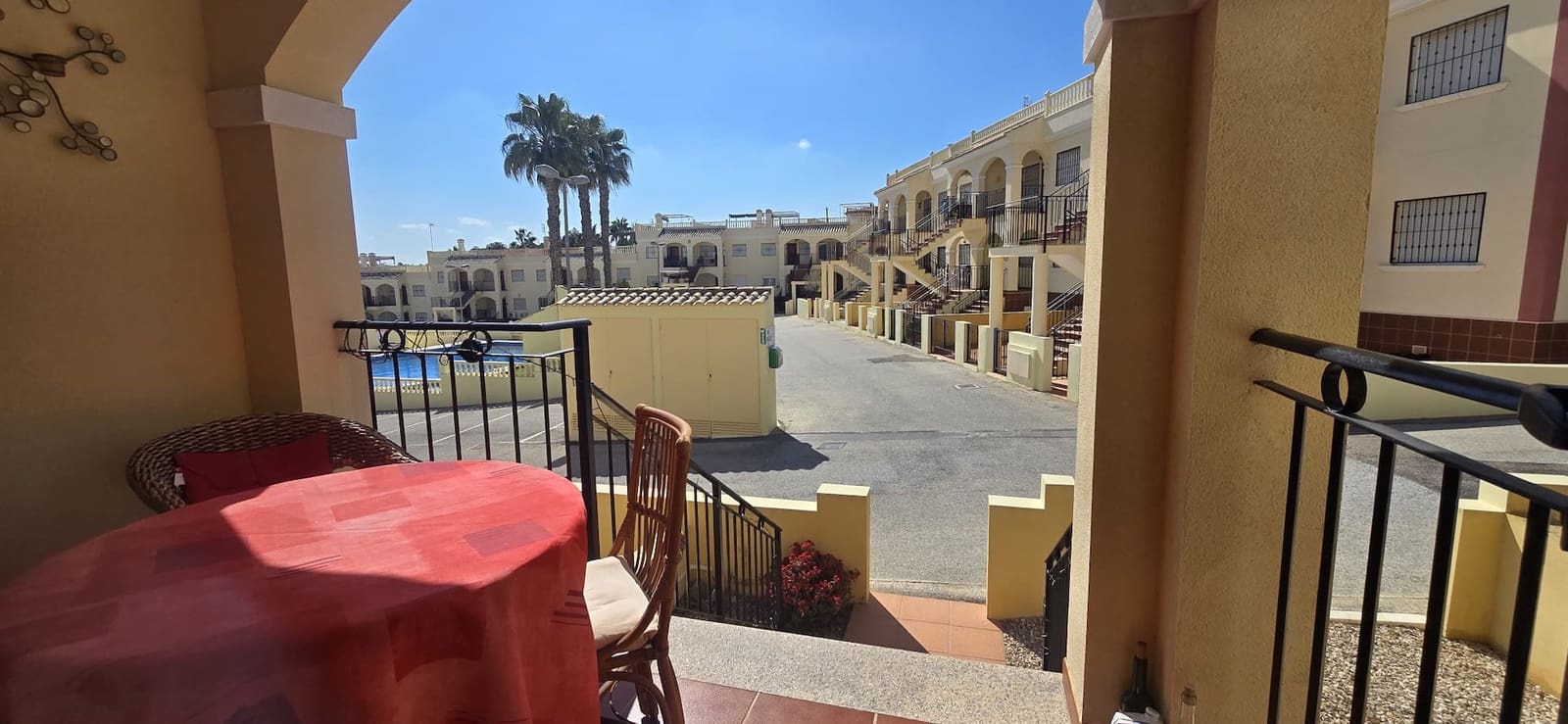 2 soveværelse Bungalow til salg i Algorfa med swimmingpool - € 150.000 (Ref: 9715173)