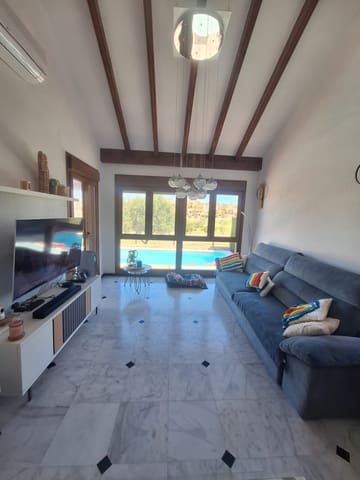 3 bedroom Villa for sale in Algorfa with pool garage - € 495,000 (Ref: 9733612)