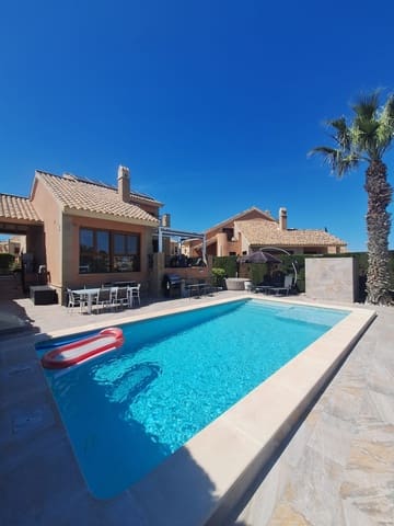 3 bedroom Villa for sale in Algorfa with pool garage - € 495,000 (Ref: 9733612)