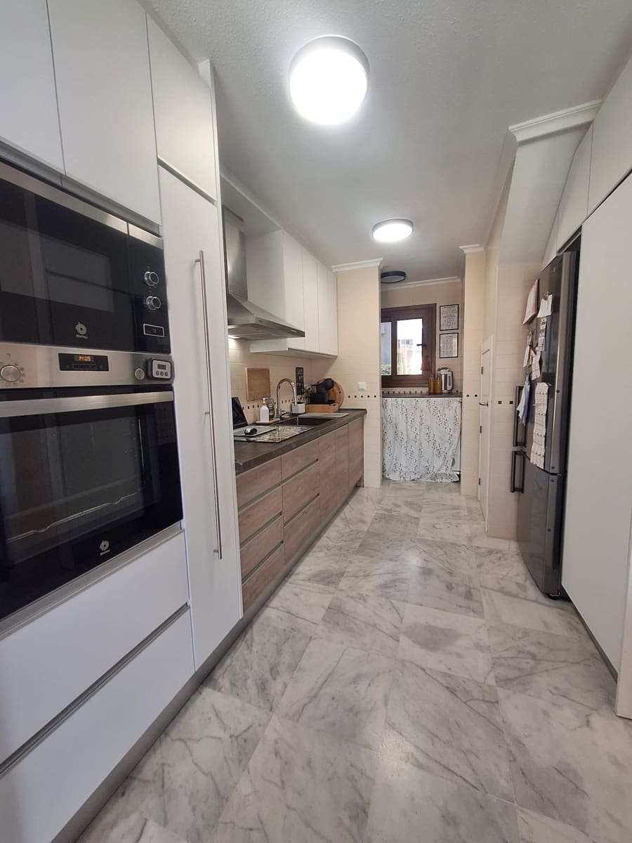 Chalet de 3 habitaciones en Algorfa en venta con piscina garaje - 479.000 € (Ref: 9733612)