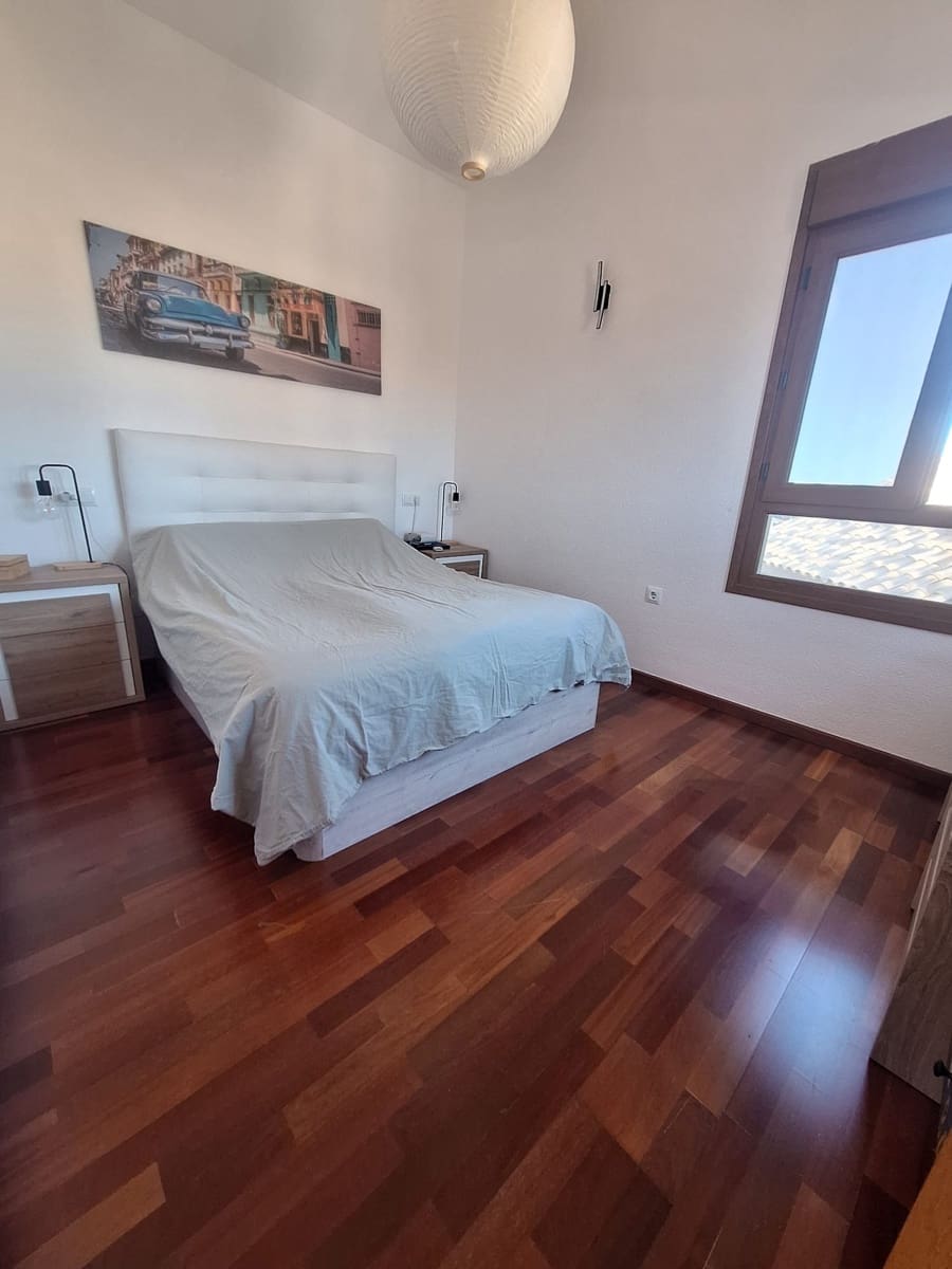 Chalet de 3 habitaciones en Algorfa en venta con piscina garaje - 479.000 € (Ref: 9733612)