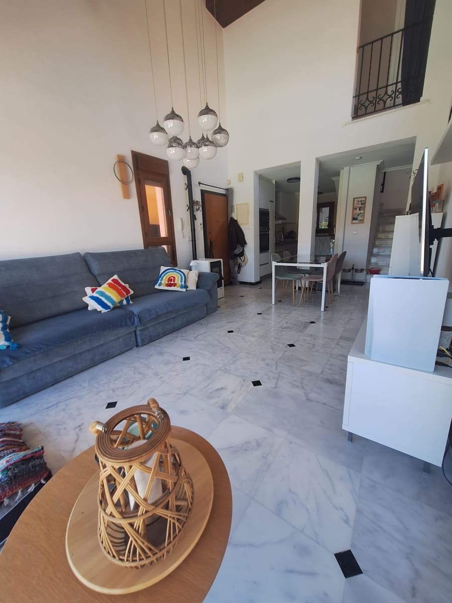 Chalet de 3 habitaciones en Algorfa en venta con piscina garaje - 479.000 € (Ref: 9733612)