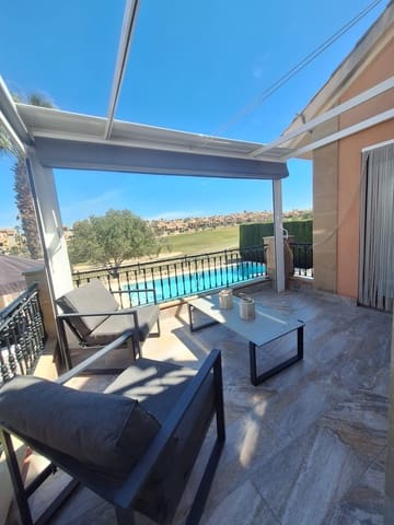 Chalet de 3 habitaciones en Algorfa en venta con piscina garaje - 479.000 € (Ref: 9733612)