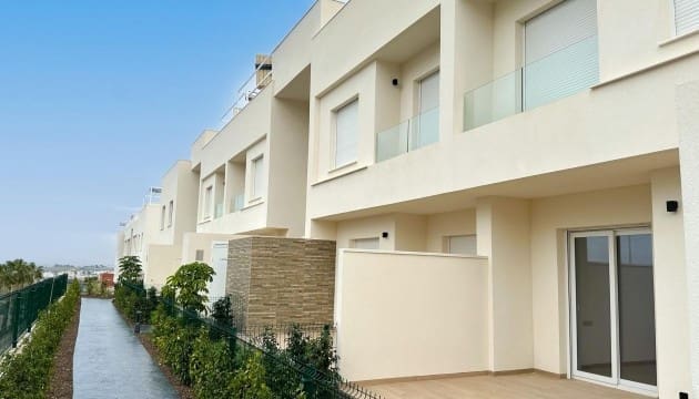 3 soveværelse Lejlighed til salg i Algorfa med swimmingpool - € 355.000 (Ref: 9751443)