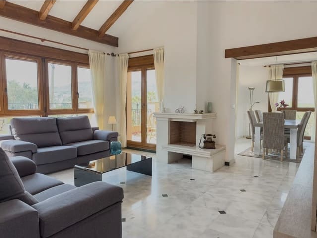 Chalet de 3 habitaciones en Algorfa en venta con garaje - 469.000 € (Ref: 9784463)