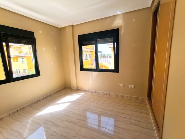 2 bedroom Semi-detached Villa for sale in Ciudad Quesada, Rojales with pool garage - € 229,950 (Ref: 9795628)