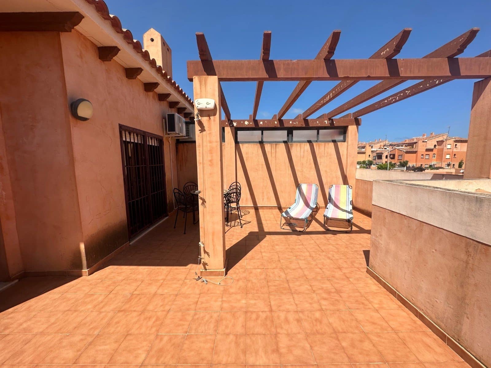 3 soveværelse Lejlighed til salg i Aguas Nuevas med swimmingpool - € 220.000 (Ref: 9805575)