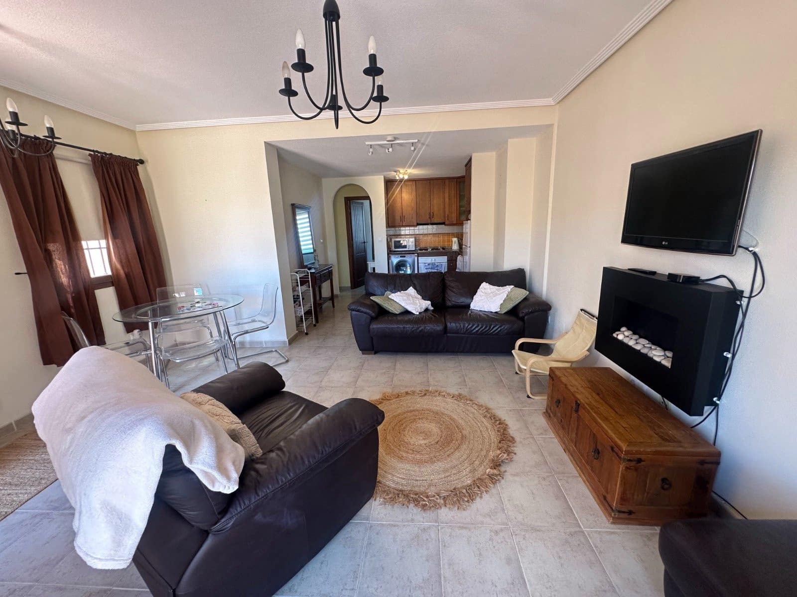 3 soveværelse Lejlighed til salg i Aguas Nuevas med swimmingpool - € 220.000 (Ref: 9805575)