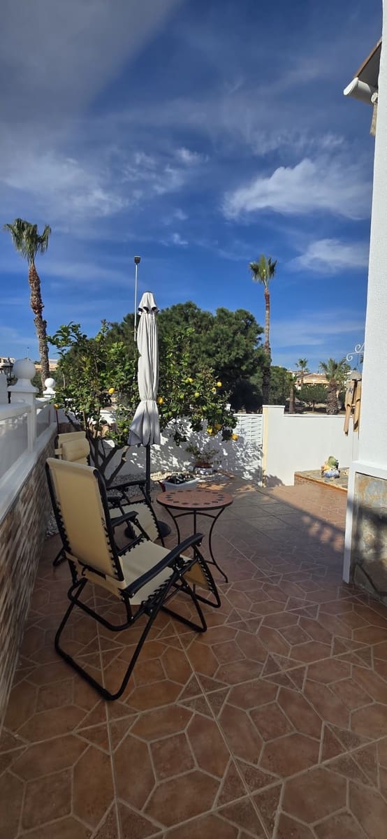 2 quarto Bungalow para venda em Ciudad Quesada com piscina - 229 000 € (Ref: 9805577)