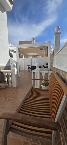 Bungalow de 2 habitaciones en Ciudad Quesada, Rojales en venta con piscina - 229.000 € (Ref: 9805577)