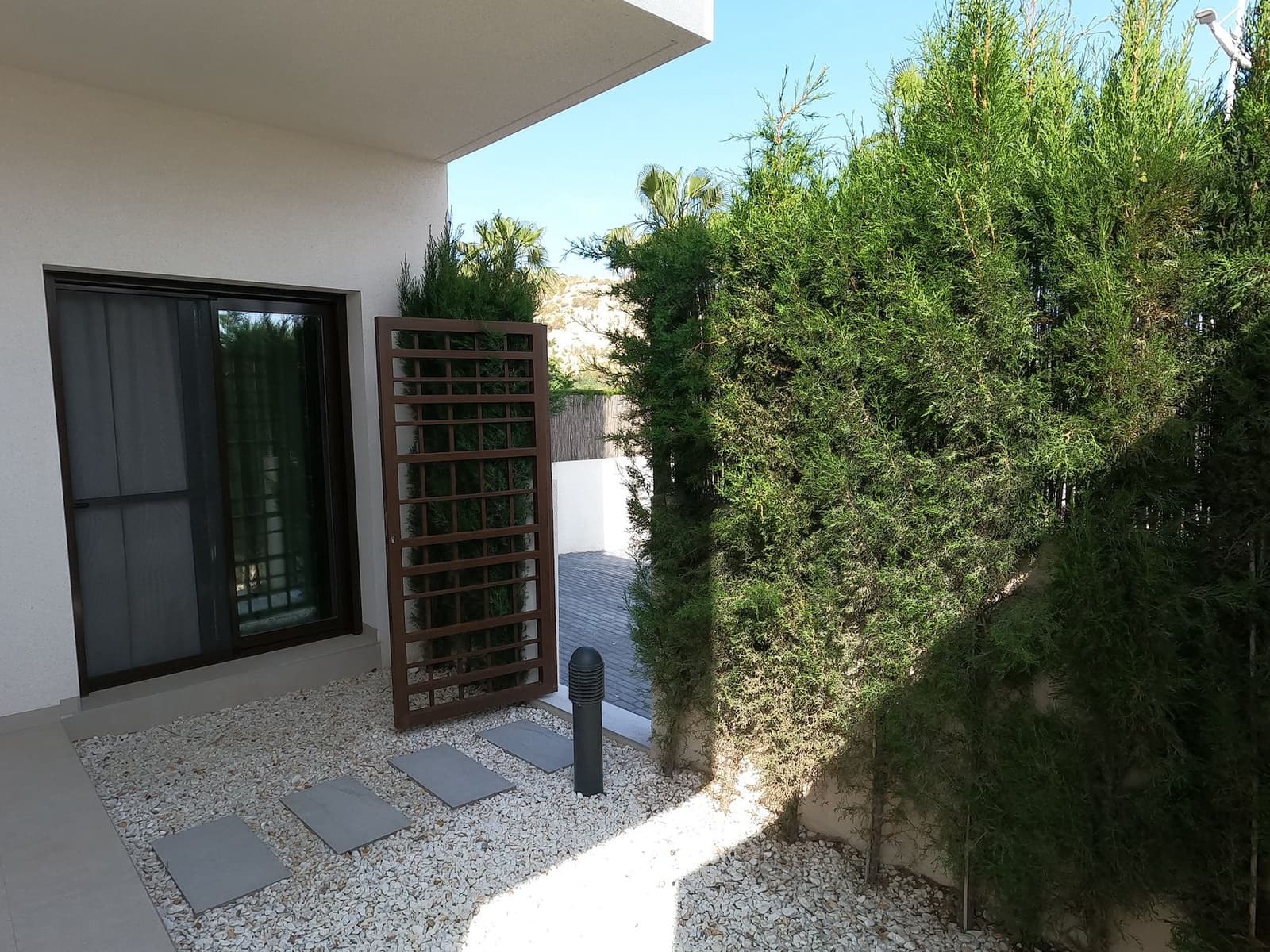 2 bedroom Apartment for sale in Algorfa with pool - € 267,500 (Ref: 9809403)
