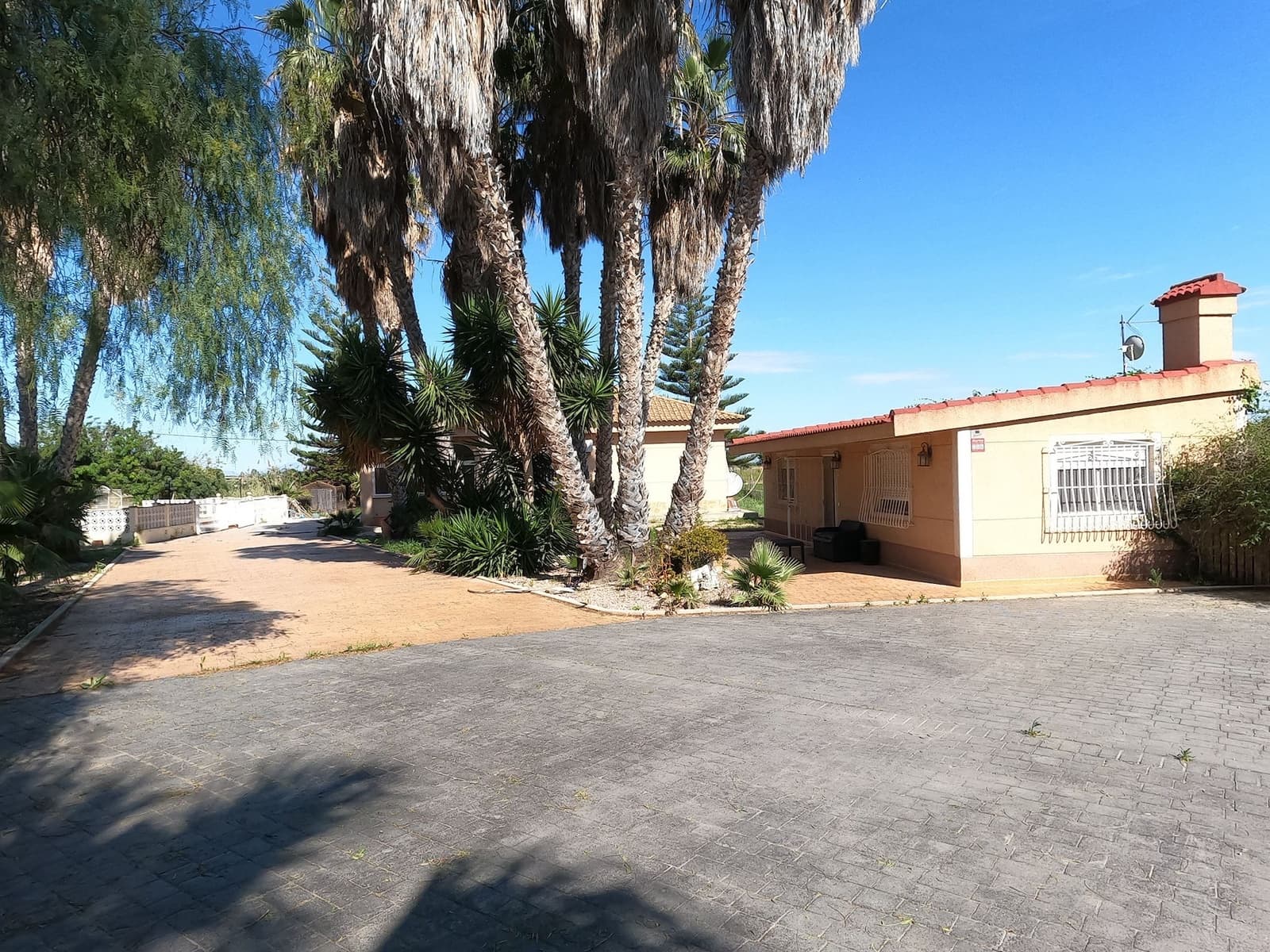 4 Zimmer Villa zu verkaufen in Dolores mit Pool Garage - 375.000 € (Ref: 9816256)