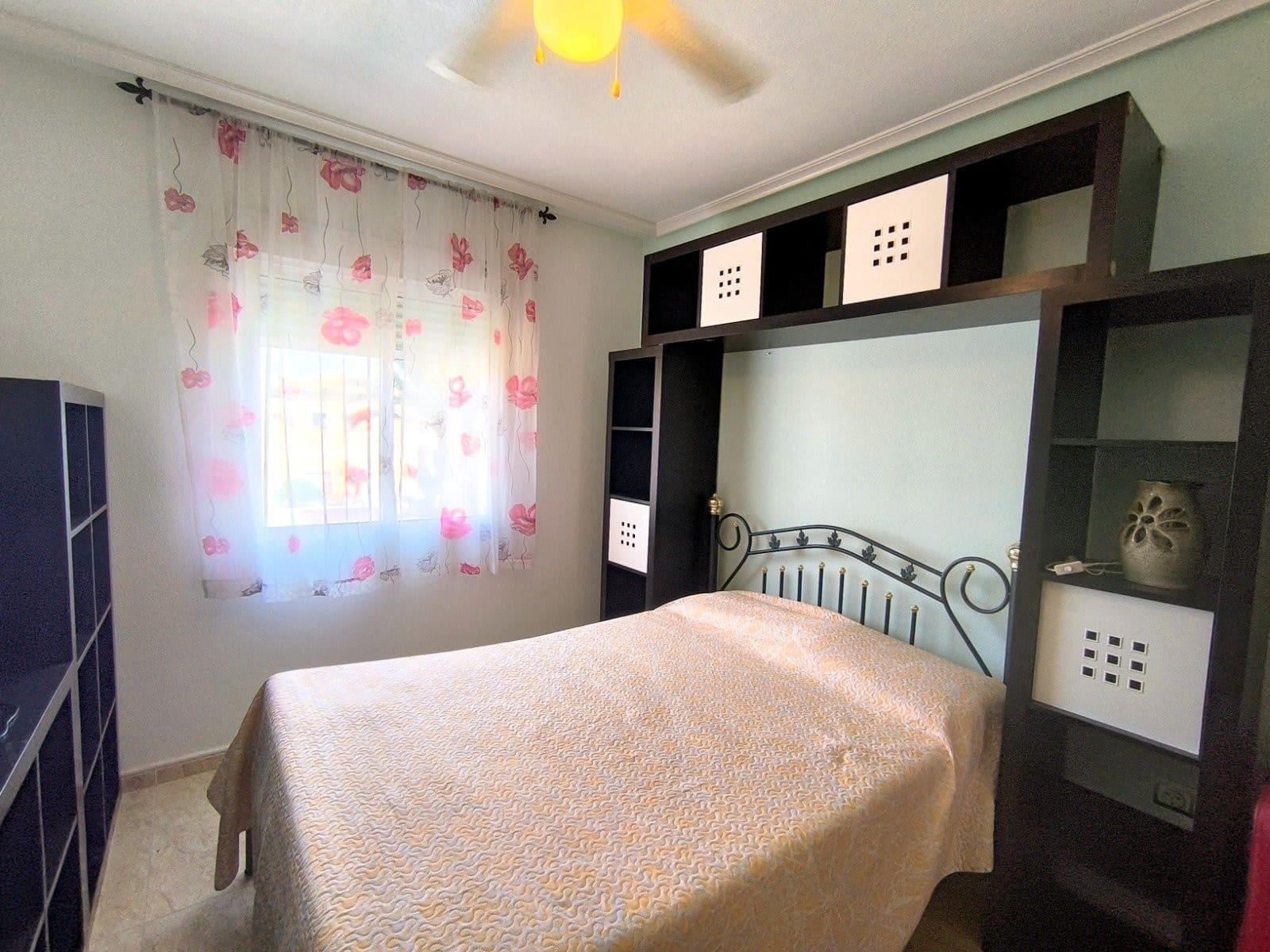 3 bedroom Townhouse for sale in Orihuela with pool - € 132,500 (Ref: 9818789)