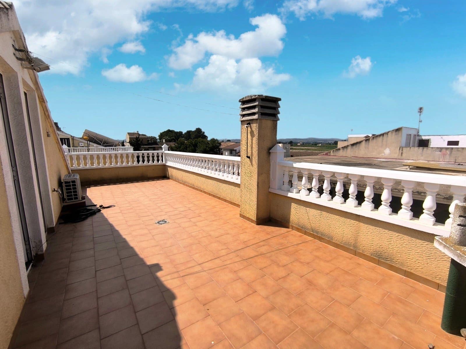 3 bedroom Townhouse for sale in Orihuela with pool - € 132,500 (Ref: 9818789)