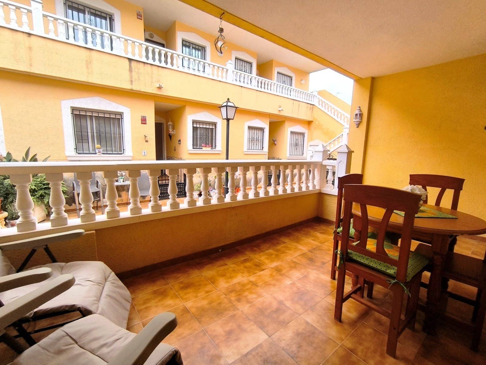 2 soverom Leilighet til salgs i Orihuela med svømmebasseng - € 85 000 (Ref: 9818791)
