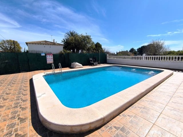2 bedroom Apartment for sale in San Bartolomé, Orihuela with pool - € 90,000 (Ref: 9838266)