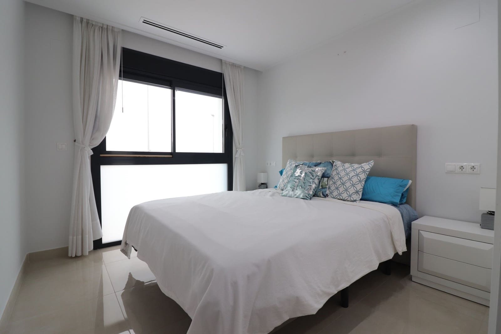 3 Zimmer Villa zu verkaufen in Benijofar mit Pool Garage - 399.950 € (Ref: 9849893)