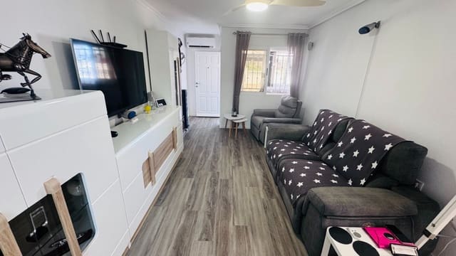 2 Zimmer Apartment zu verkaufen in Desamparados - Hurchillo - Torremendo, Orihuela mit Pool Garage - 135.000 € (Ref: 9849903)