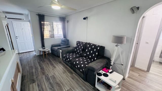 2 Zimmer Apartment zu verkaufen in Desamparados - Hurchillo - Torremendo, Orihuela mit Pool Garage - 135.000 € (Ref: 9849903)