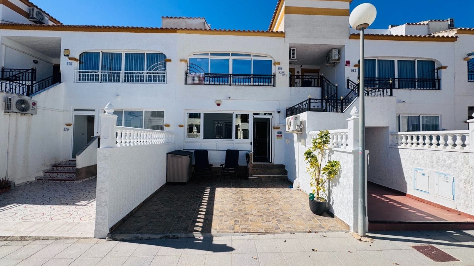 2 bedroom Apartment for sale in Orihuela with pool garage - € 135,000 (Ref: 9849903)