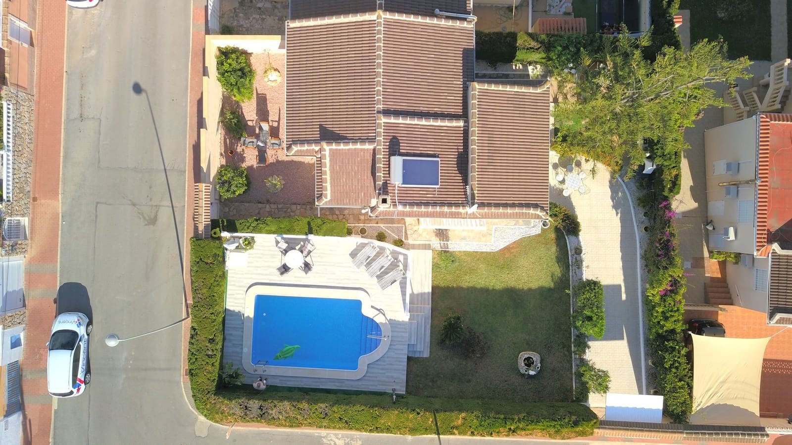4 soveværelse Semi-Rækkehus til salg i Los Balcones med swimmingpool garage - € 410.000 (Ref: 9850114)