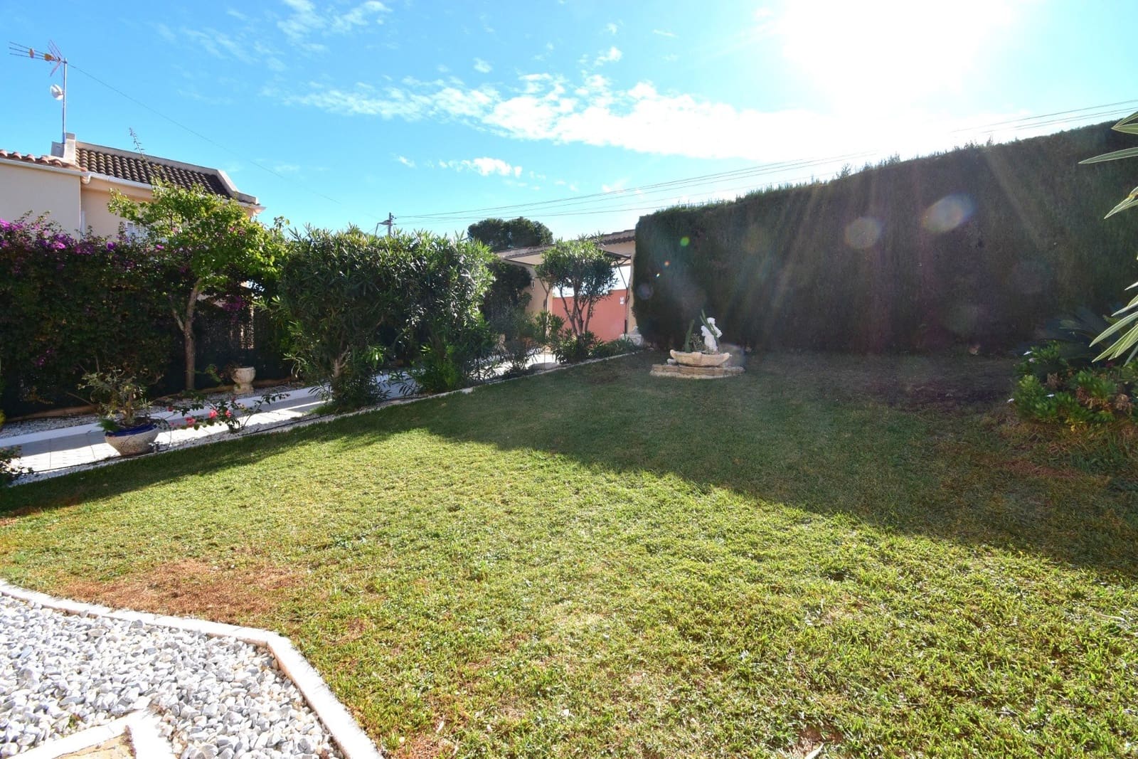 4 soveværelse Semi-Rækkehus til salg i Los Balcones med swimmingpool garage - € 410.000 (Ref: 9850114)