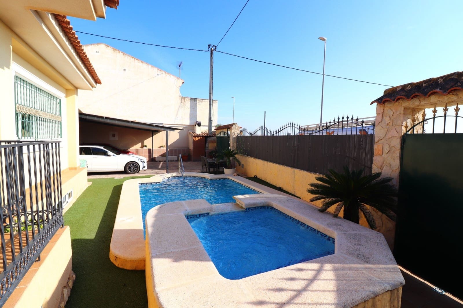 3 quarto Moradia para venda em Almoradi com piscina garagem - 299 950 € (Ref: 9850116)