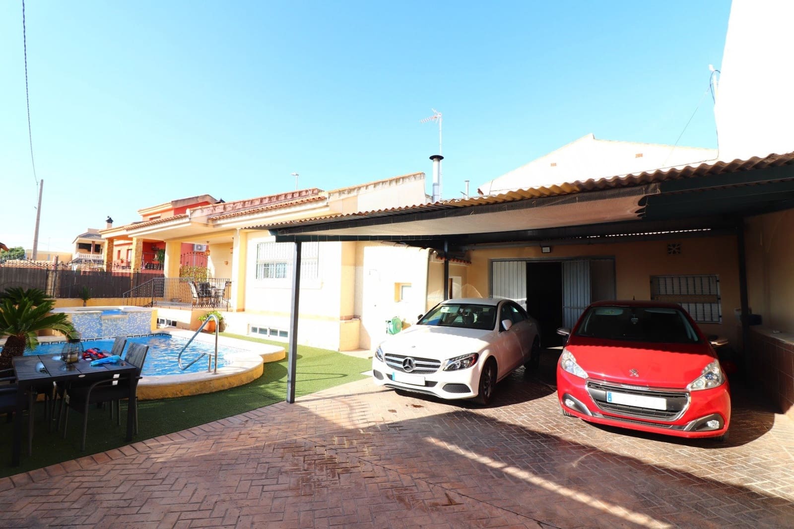 3 quarto Moradia para venda em Almoradi com piscina garagem - 299 950 € (Ref: 9850116)