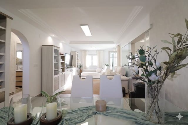 4 soveværelse Villa til salg i Las Filipinas med swimmingpool garage - € 414.950 (Ref: 9850117)