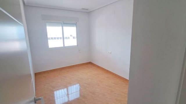 3 bedroom Villa for sale in Catral with garage - € 365,000 (Ref: 9850118)