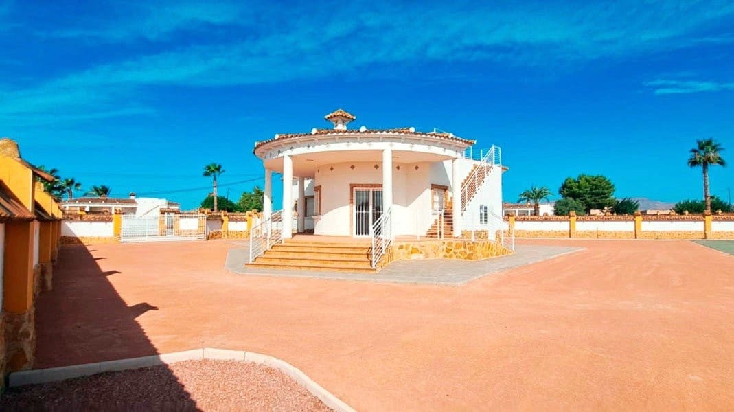 3 Zimmer Villa zu verkaufen in Catral mit Garage - 365.000 € (Ref: 9850118)