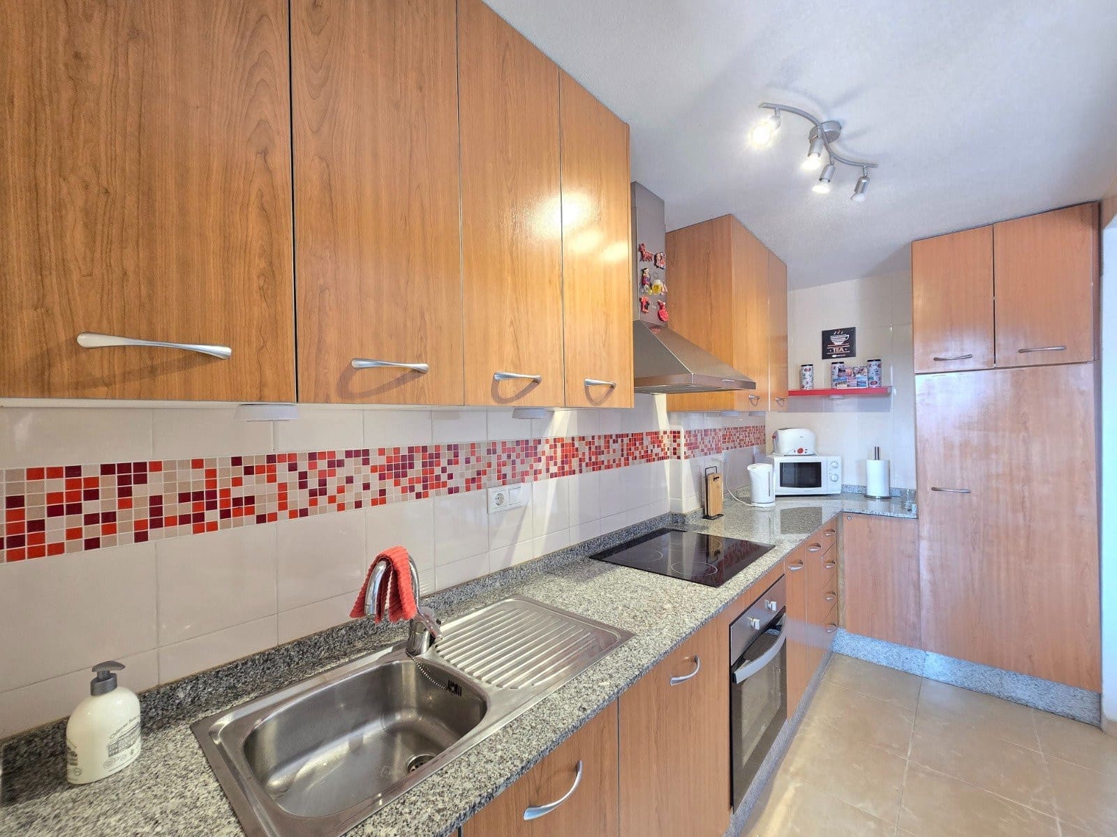 2 bedroom Apartment for sale in Villamartin with pool - € 189,000 (Ref: 9850368)