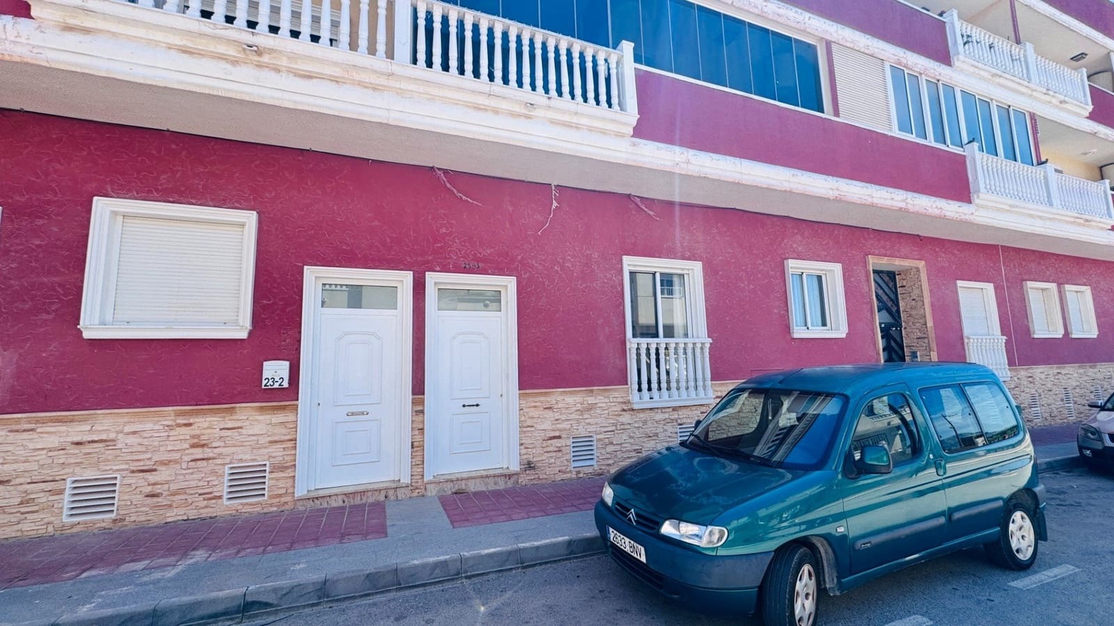 3 soveværelse Lejlighed til salg i Algorfa med swimmingpool garage - € 124.950 (Ref: 9858152)