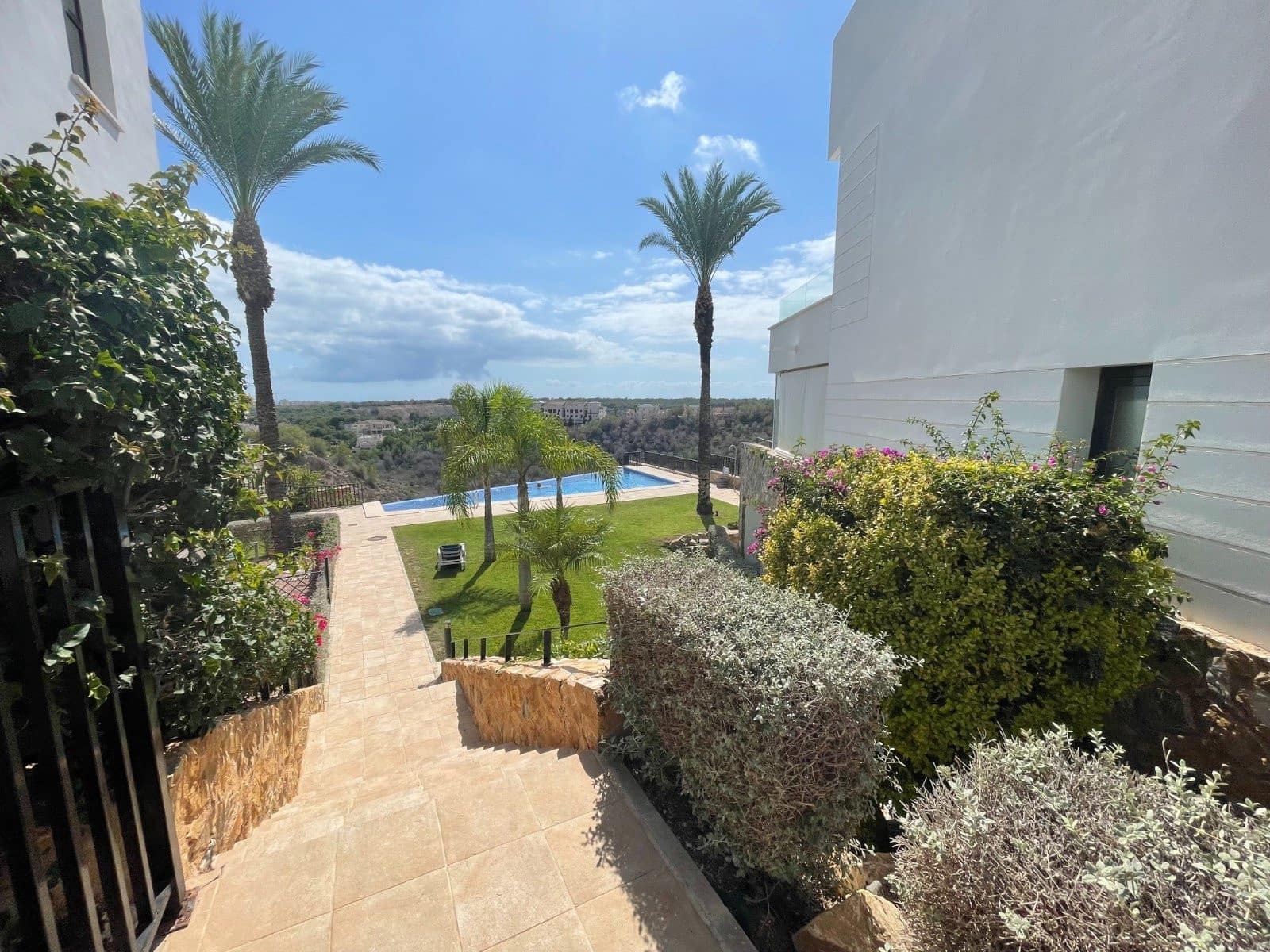 3 camera da letto Appartamento in vendita in Campoamor con piscina garage - 385.000 € (Rif: 9876891)