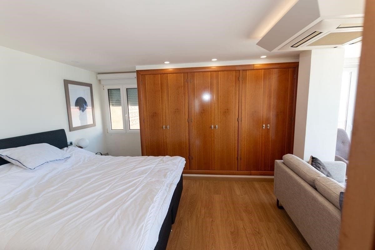 3 camera da letto Appartamento in vendita in Torrevieja con piscina - 529.000 € (Rif: 9876893)