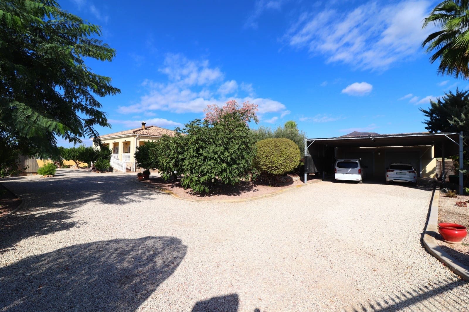 3 bedroom Villa for sale in Orihuela with pool garage - € 355,000 (Ref: 9876898)