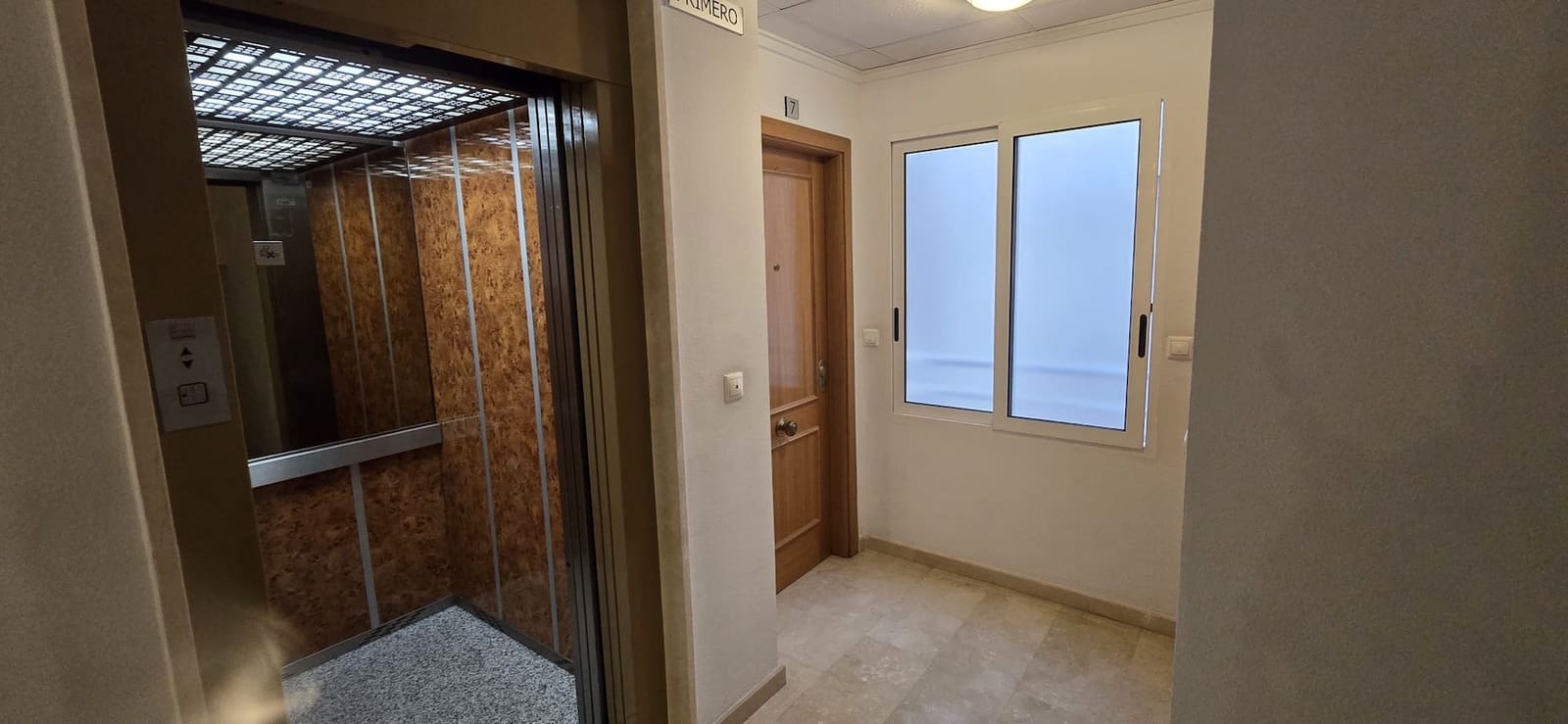 Apartamento de 2 habitaciones en Algorfa en venta con piscina - 115.000 € (Ref: 9889146)