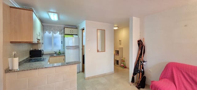 Apartamento de 2 habitaciones en Algorfa en venta con piscina - 115.000 € (Ref: 9889146)