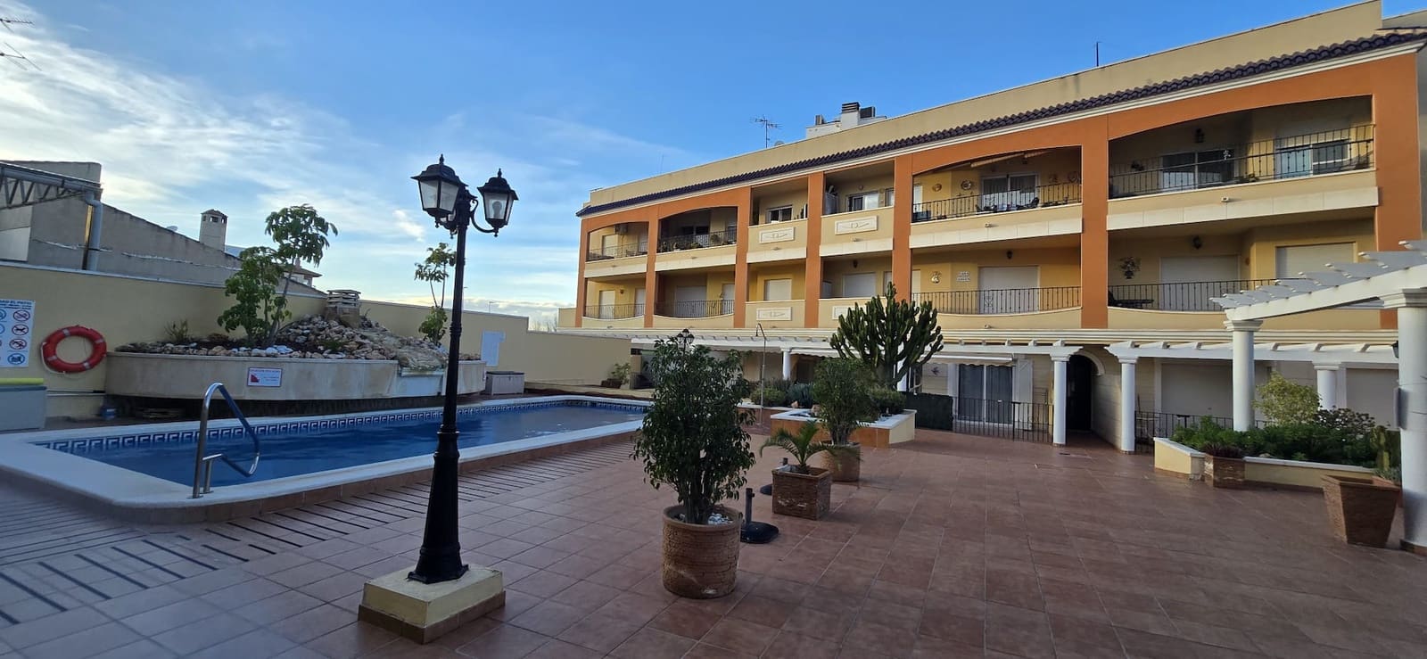 Apartamento de 2 habitaciones en Algorfa en venta con piscina - 115.000 € (Ref: 9889146)