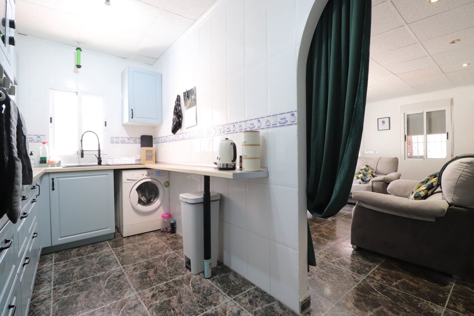 4 soverom Villa til salgs i Orihuela med svømmebasseng garasje - € 350 000 (Ref: 9934990)