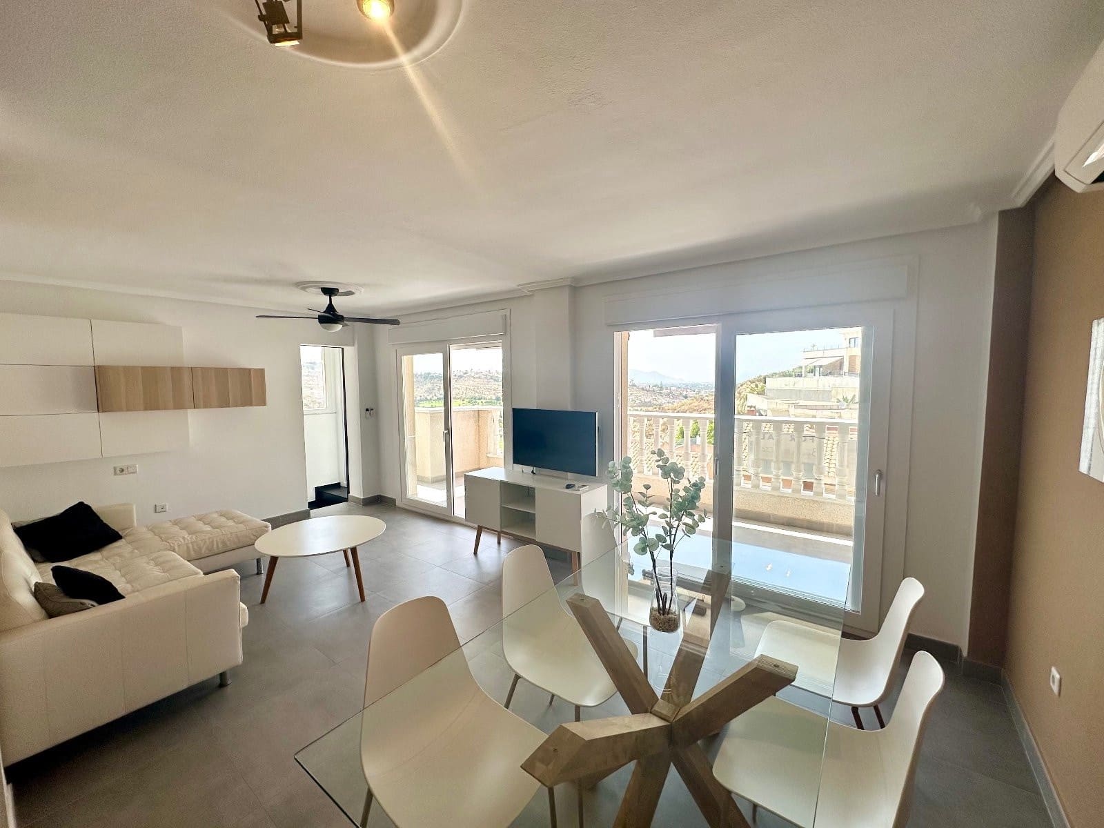 3 chambre Appartement à vendre à Ciudad Quesada avec piscine - 205 000 € (Ref: 9939008)