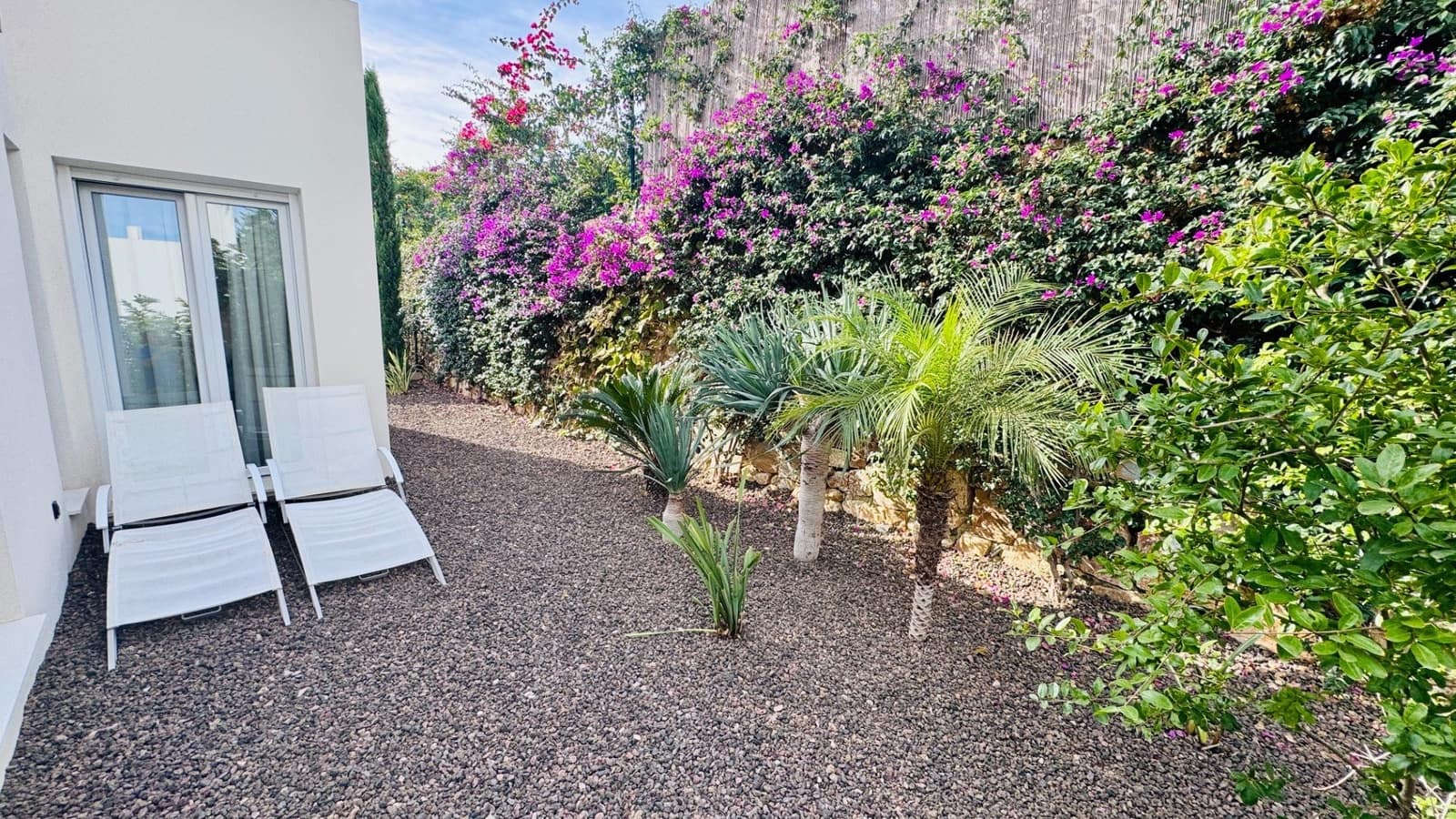 2 soverom Villa til salgs i Algorfa med svømmebasseng garasje - € 540 000 (Ref: 9950172)