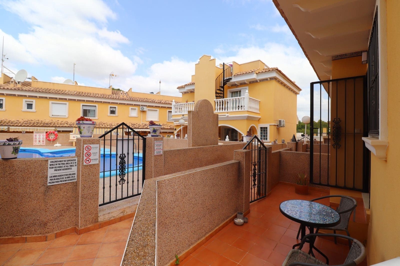 2 sovrum Hus till salu i Algorfa med pool garage - 174 950 € (Ref: 9950174)