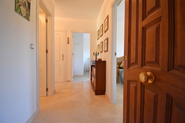 3 soveværelse Lejlighed til salg i Campoamor, Orihuela med swimmingpool - € 275.000 (Ref: 9964310)