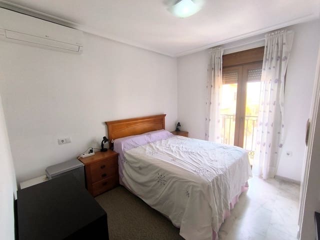 2 slaapkamer Appartement te koop in Algorfa met zwembad garage - € 189.950 (Ref: 9986197)