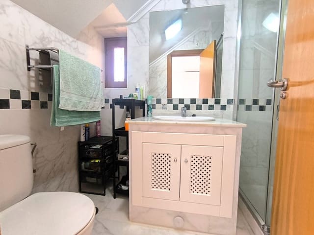 2 slaapkamer Appartement te koop in Algorfa met zwembad garage - € 189.950 (Ref: 9986197)